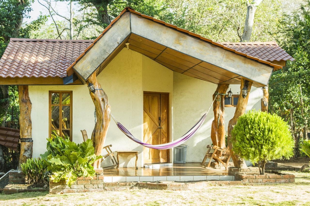Hostal Y Restaurante Rancho Merida Exterior photo